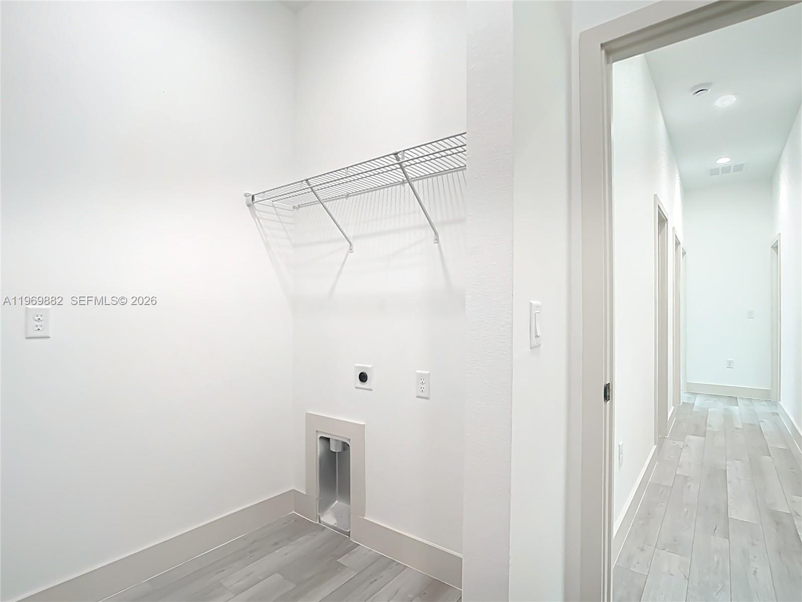 15467 HILLSBOROUGH BOULEVARD