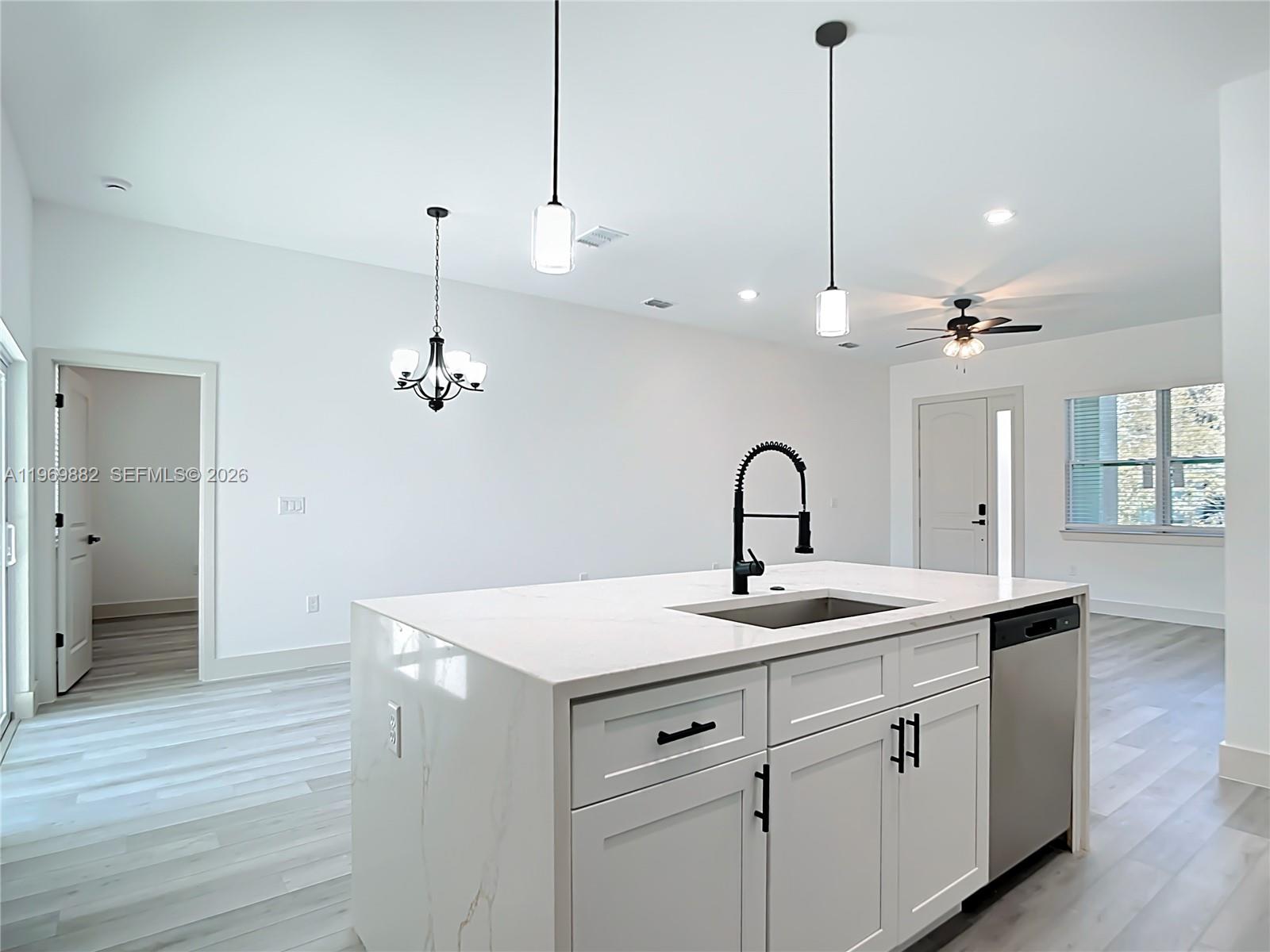 15467 HILLSBOROUGH BOULEVARD