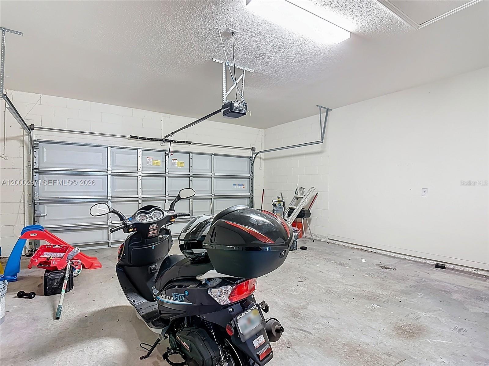 840 840 SYDNEY STREET