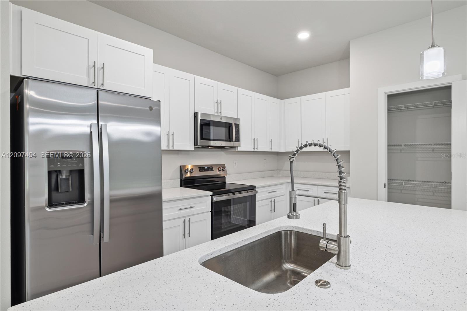 3900 SW 133RD LOOP