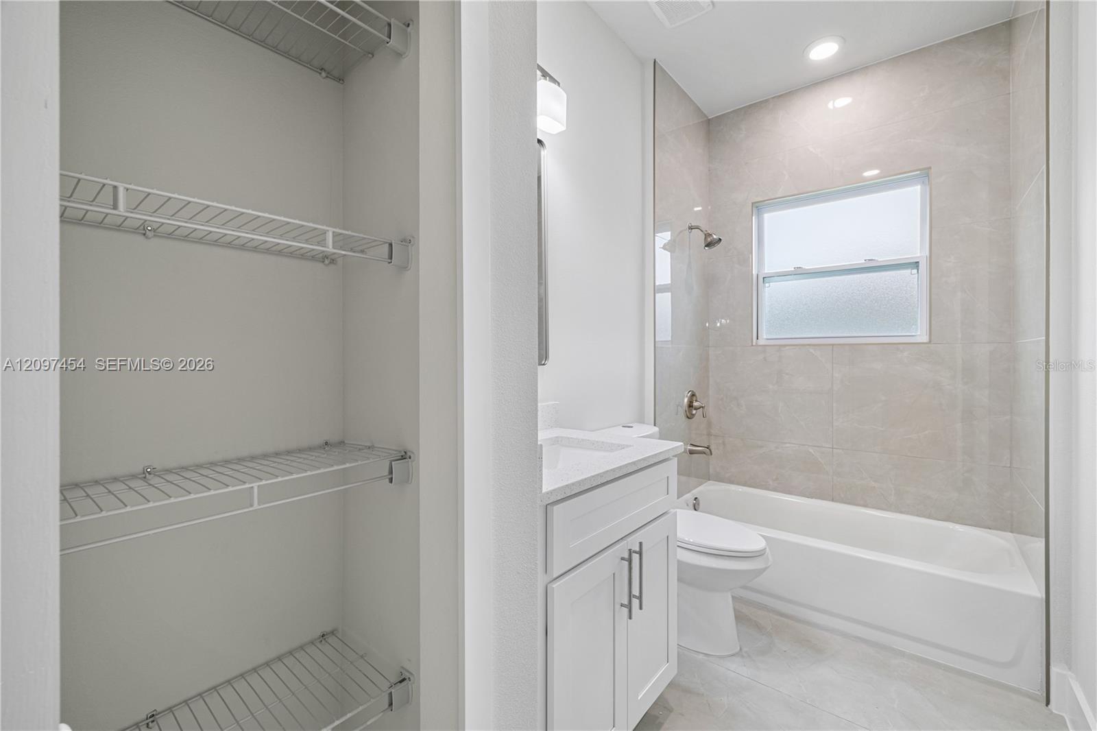 3900 SW 133RD LOOP