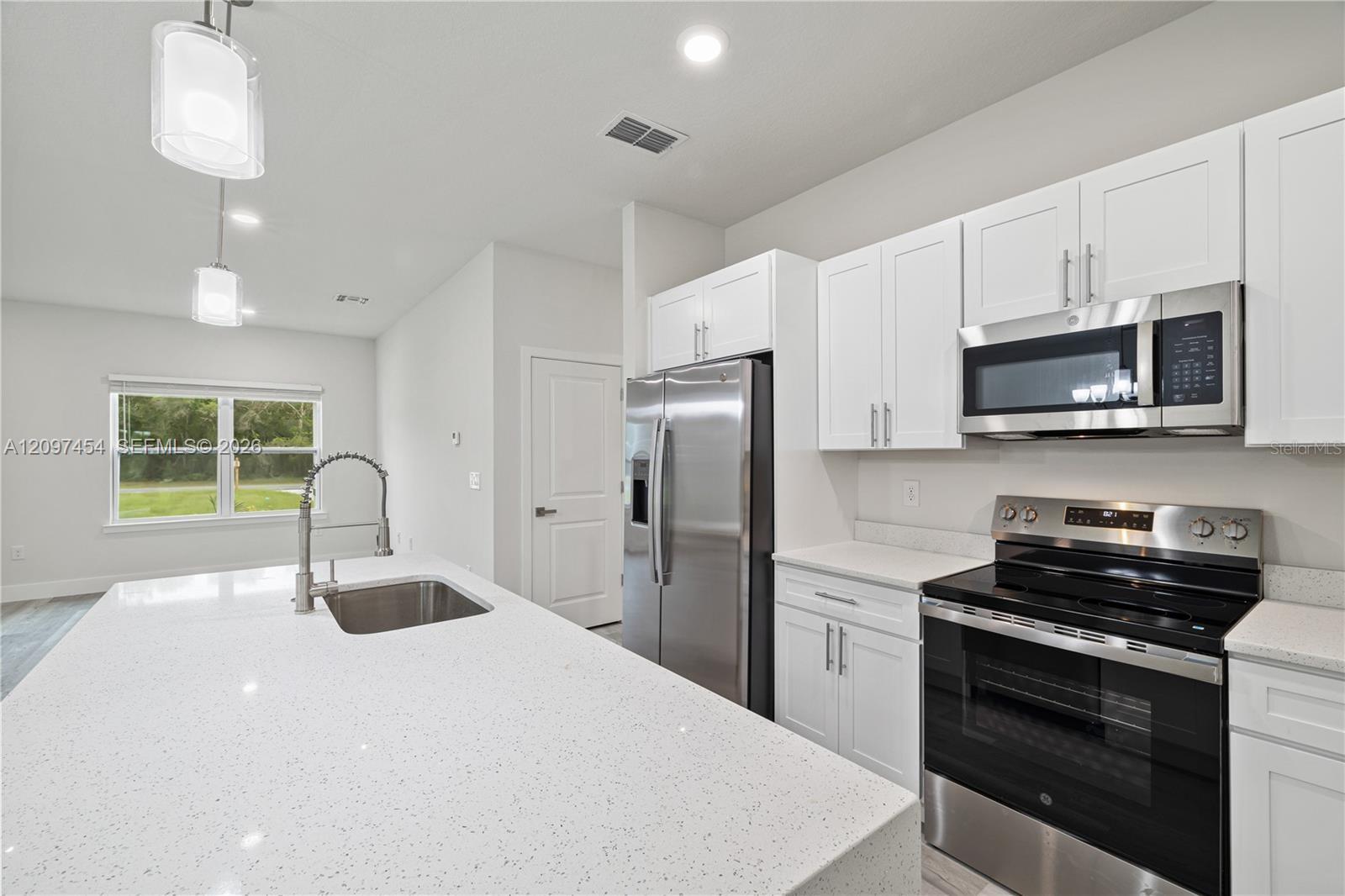 3900 SW 133RD LOOP