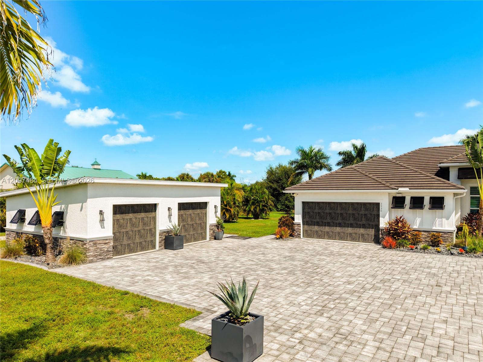 2930 SCENIC VIEW DRIVE