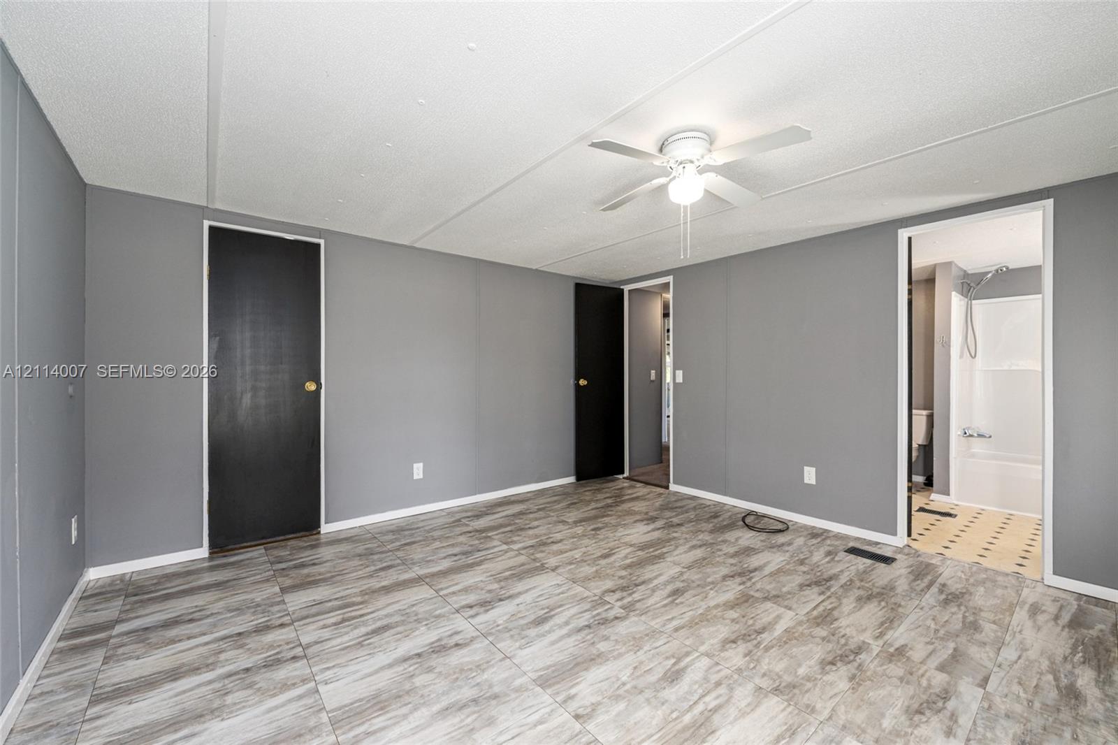 5600 SE 39th St