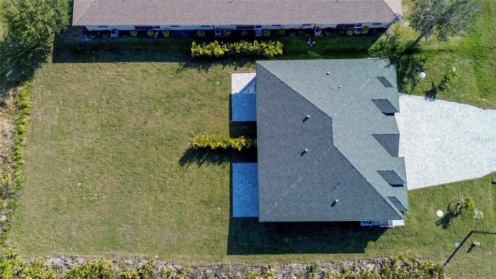 24 DONLON DR