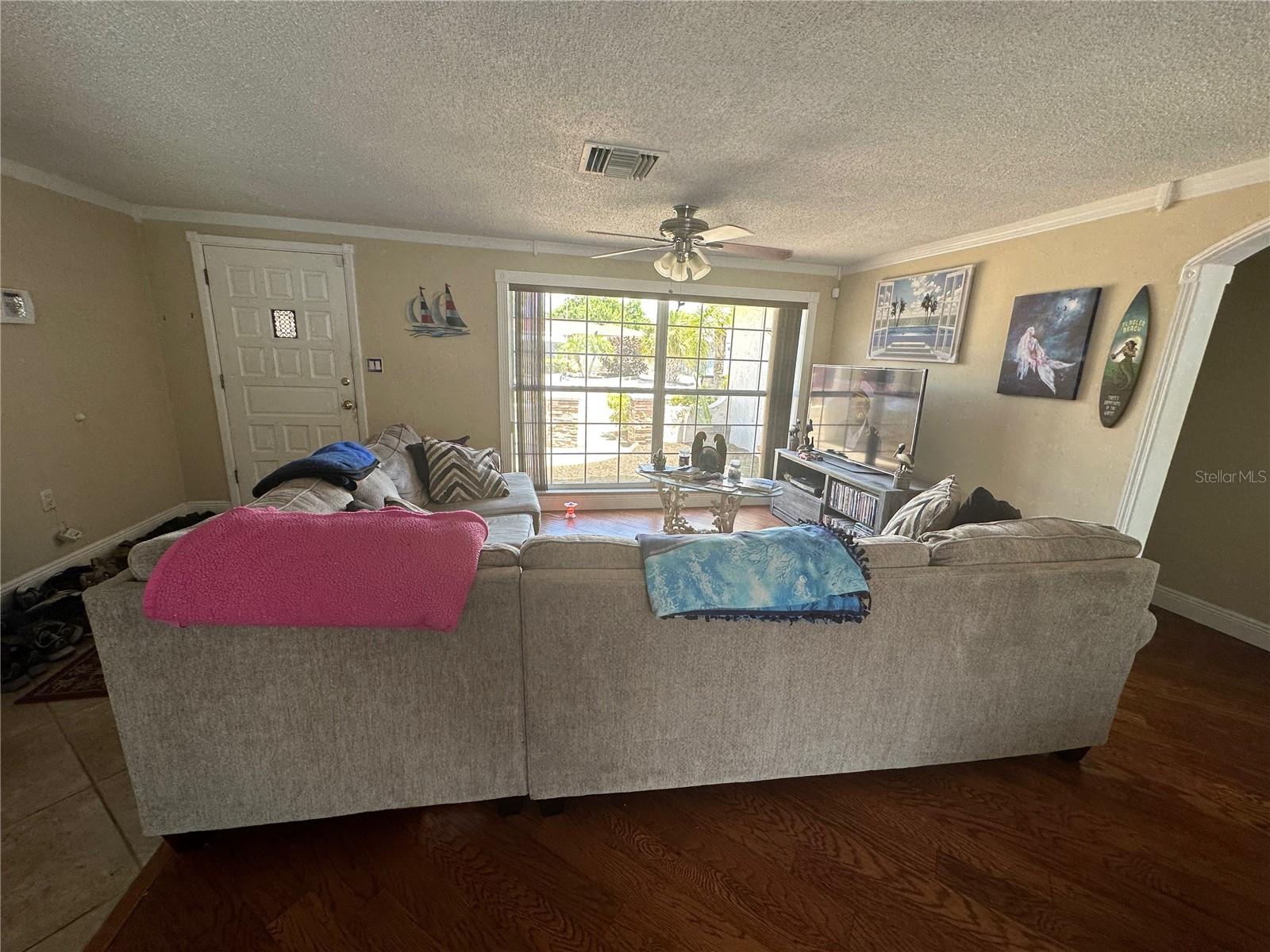 7114 PARROT DR