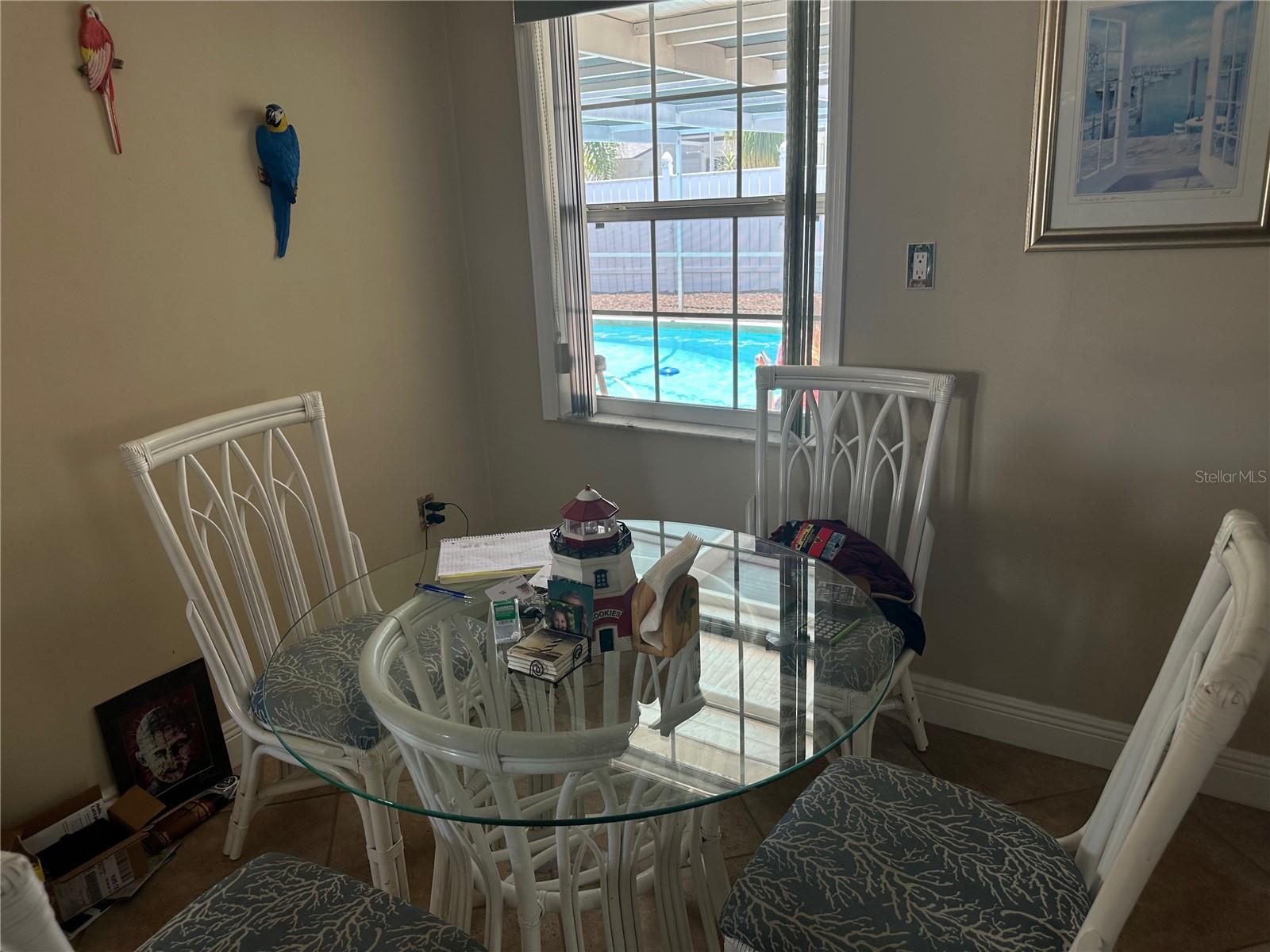 7114 PARROT DR
