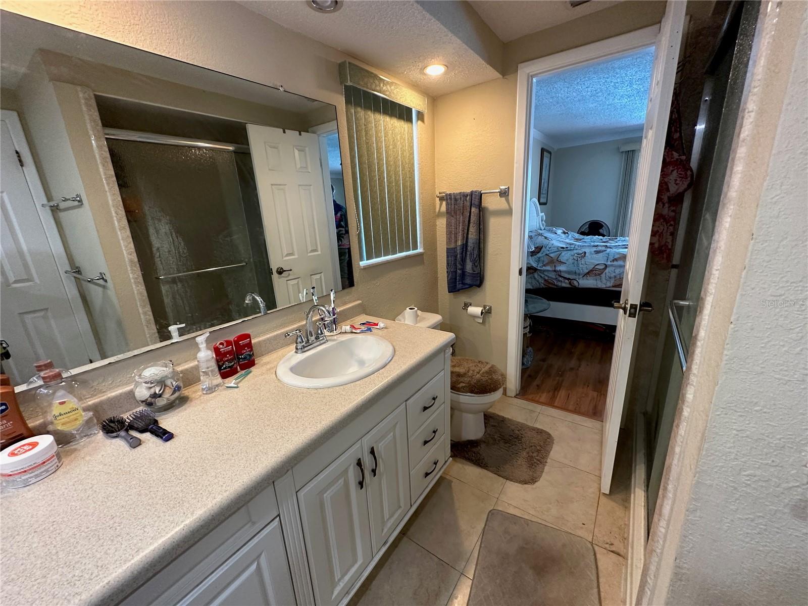 7114 PARROT DR