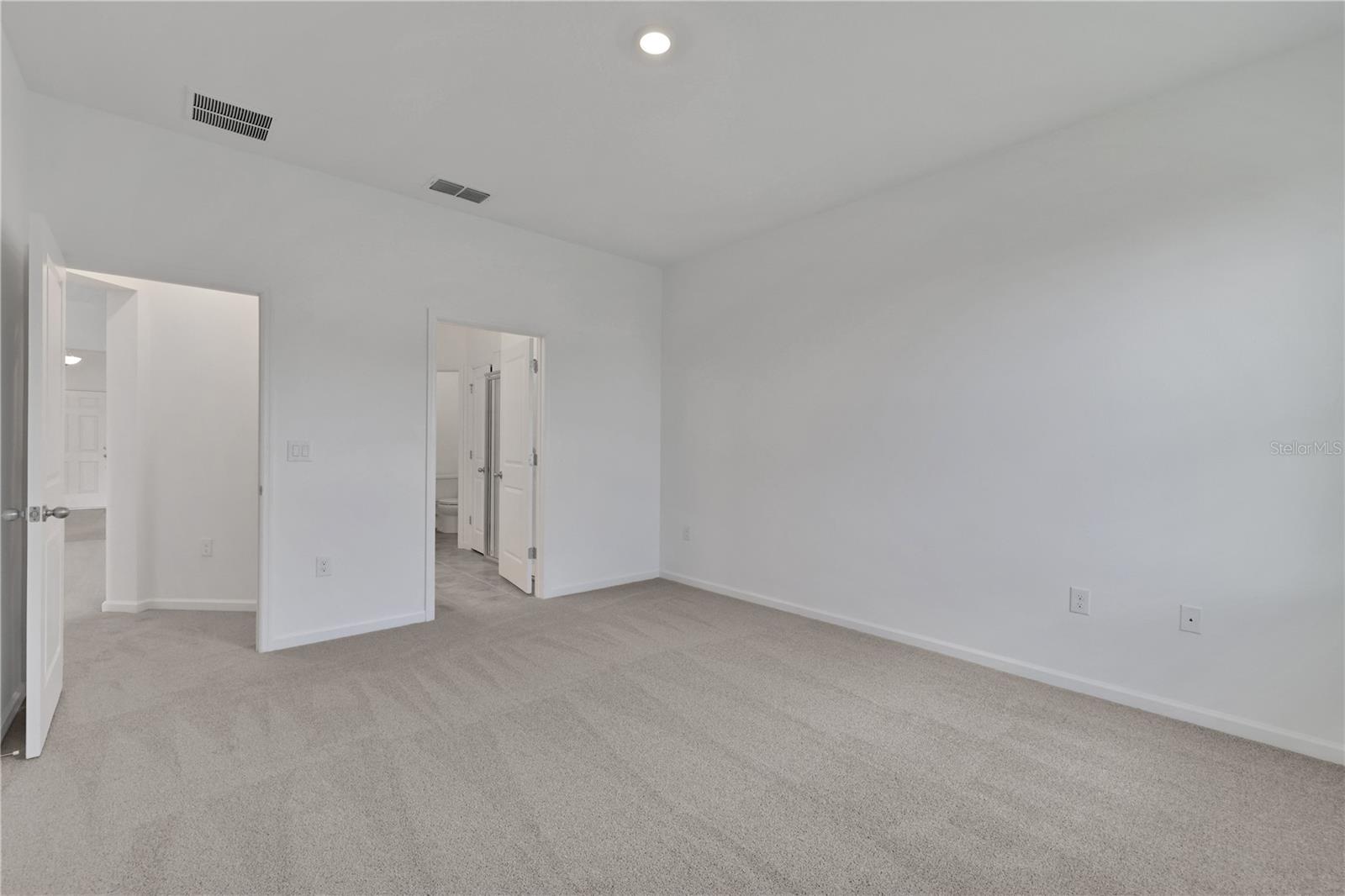 302 BOTTLE BRUSH DR