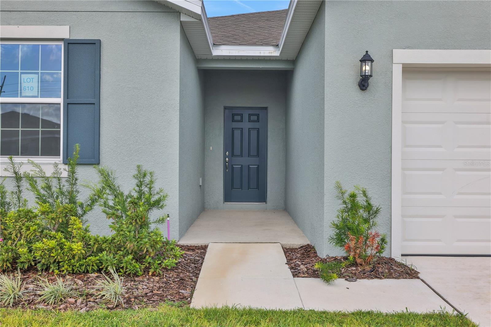 302 BOTTLE BRUSH DR