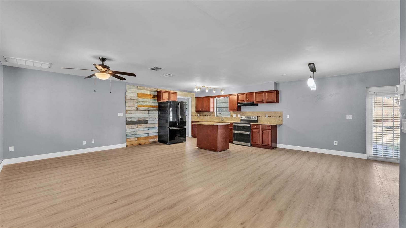 4601 SW REYNOSA DR SW