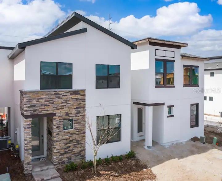 212 VILLA DOMANI CIR