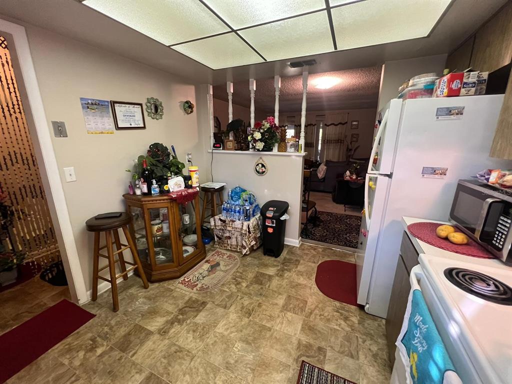7045 BALBOA DR #7045
