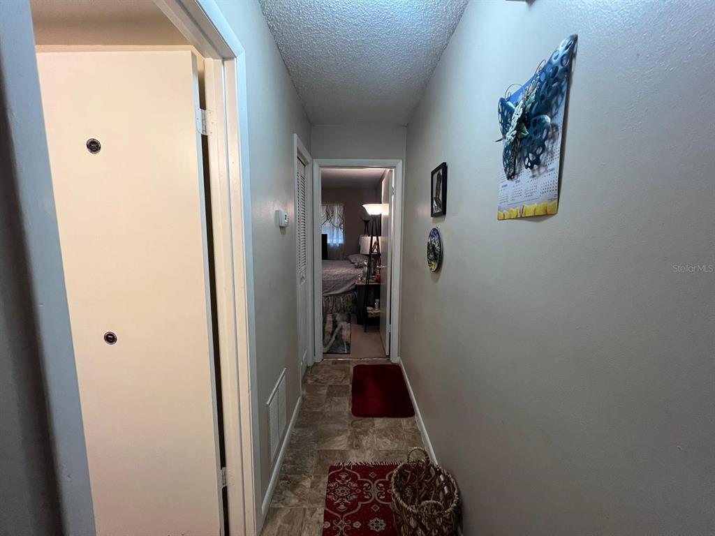 7045 BALBOA DR #7045