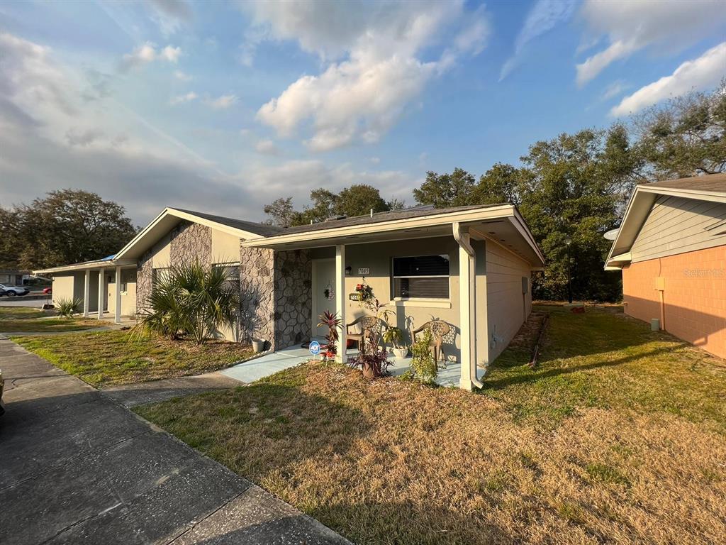 7045 BALBOA DR #7045