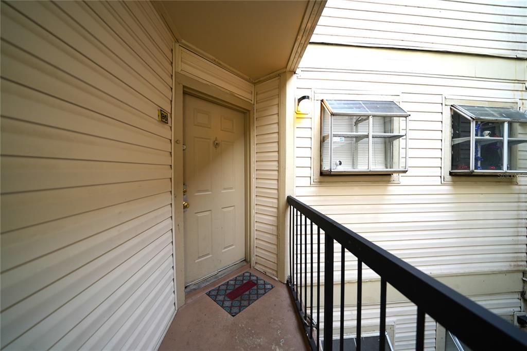 1940 LAKE ATRIUMS CIR #95