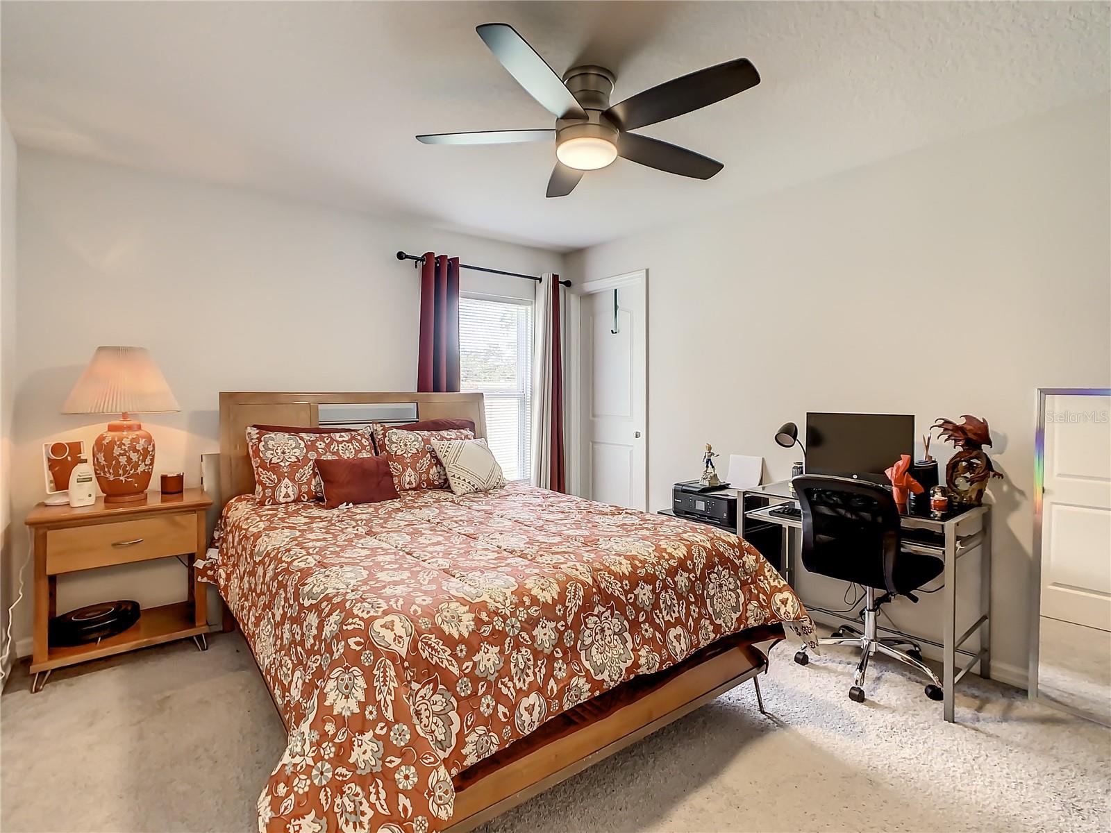 1235 APOPKA LN