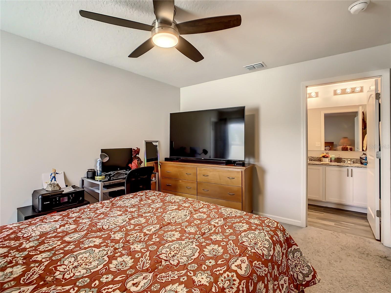 1235 APOPKA LN