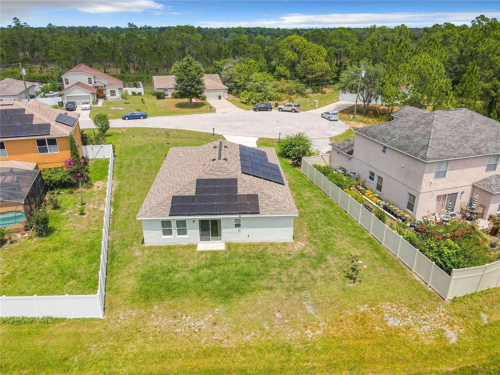 1235 APOPKA LN