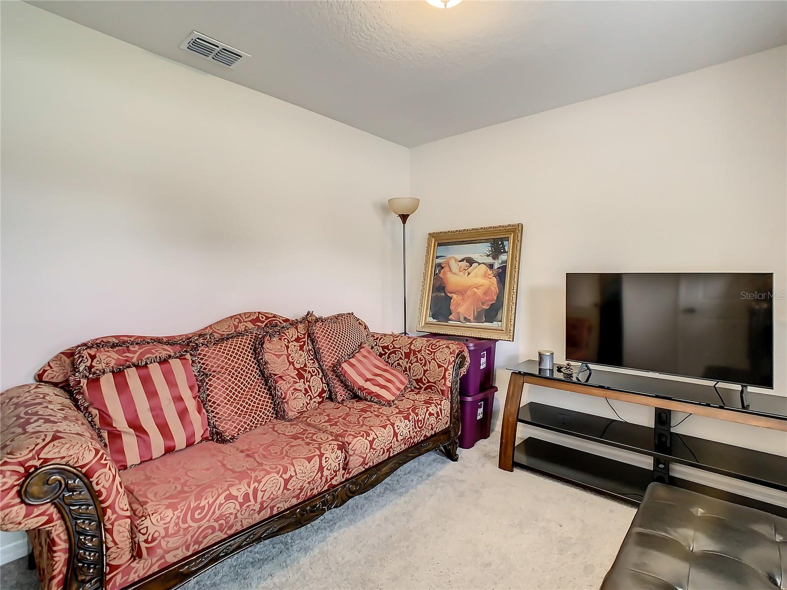 1235 APOPKA LN