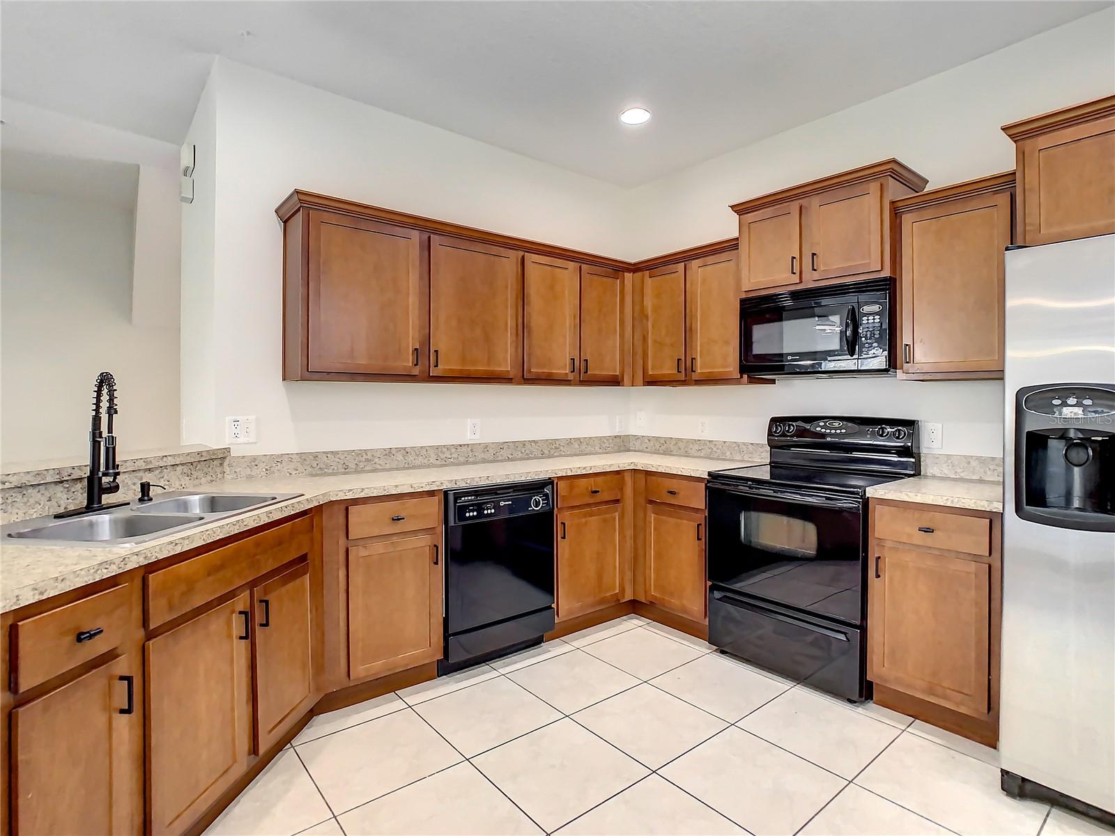6578 S GOLDENROD RD #87B