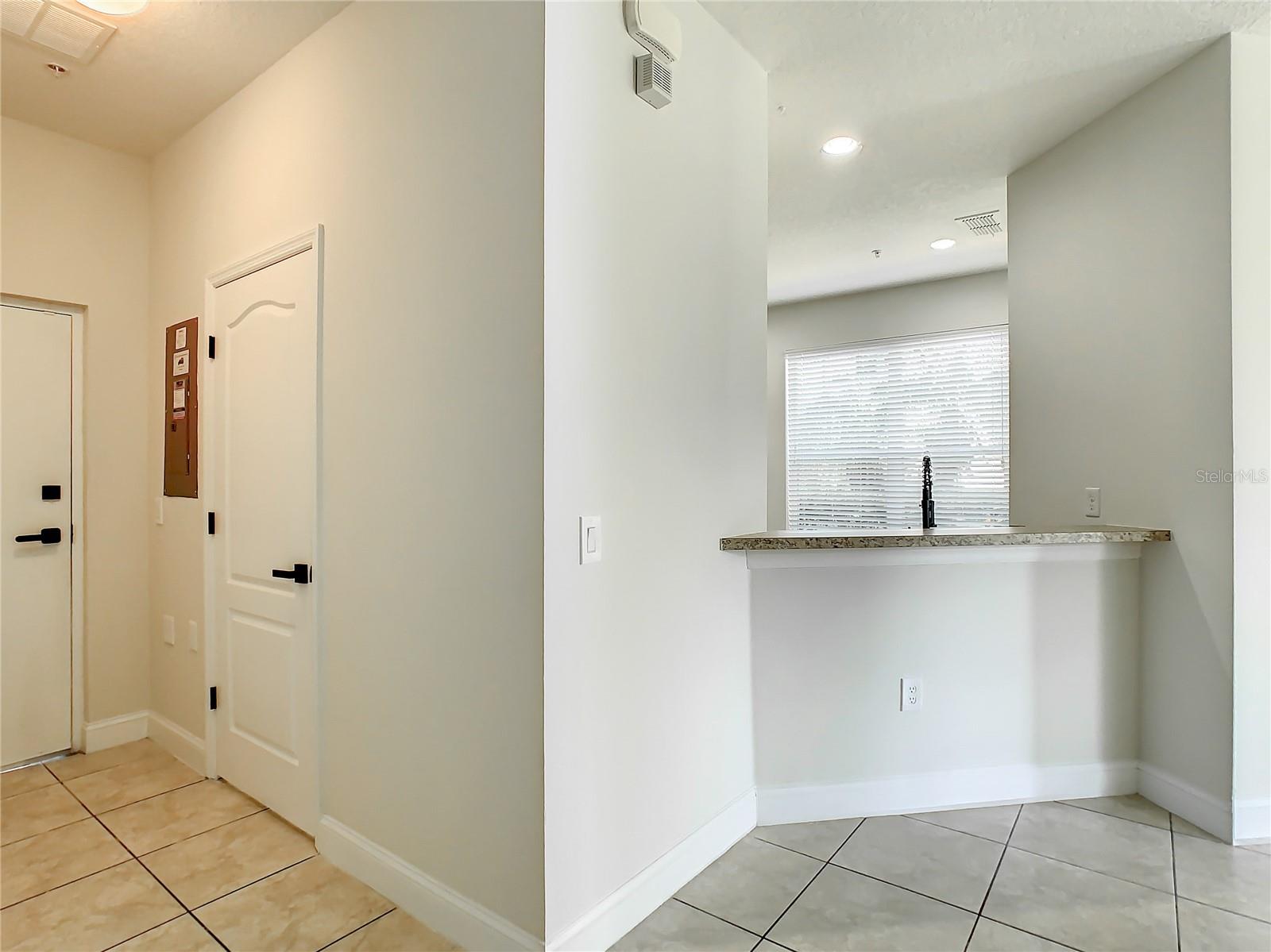 6578 S GOLDENROD RD #87B