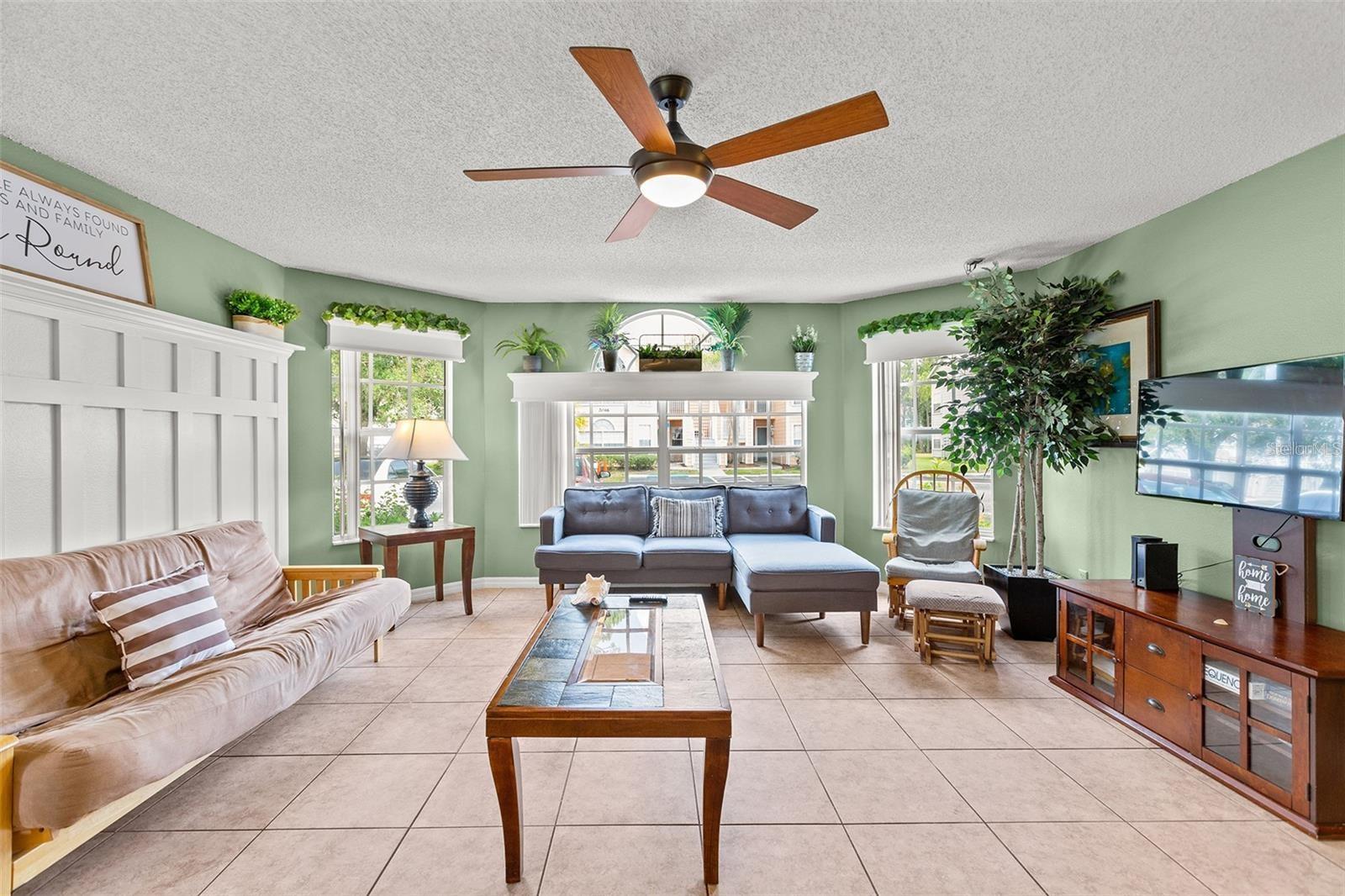 2047 ROYAL BAY BLVD #23