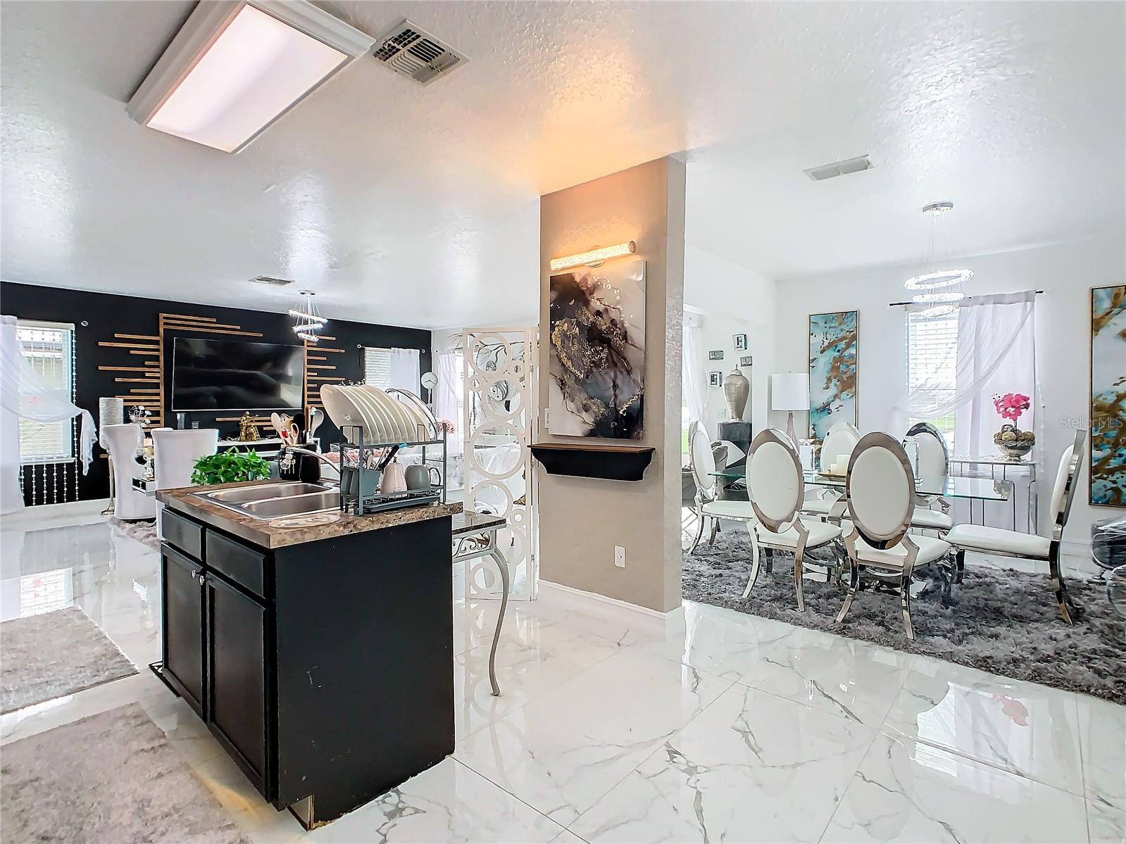 1879 MONTE CRISTO LN