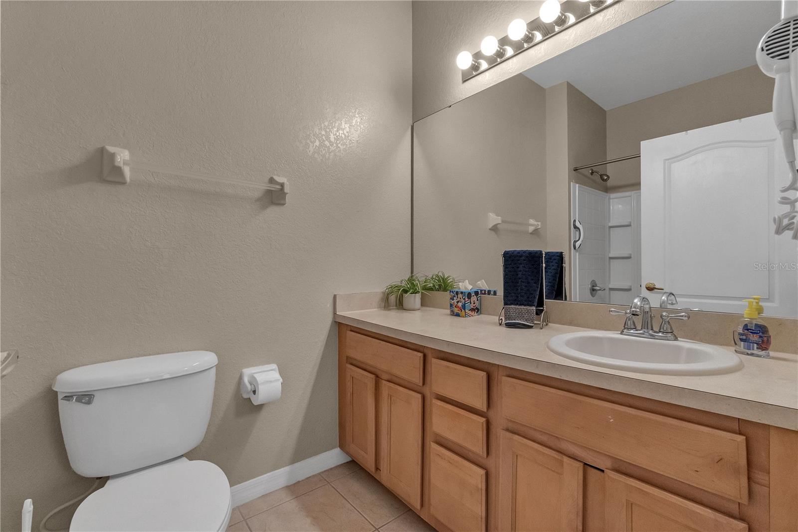 2465 CARAVELLE CIR