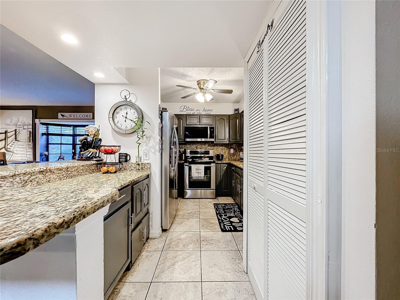 100 E OAK TERRACE DR #G1