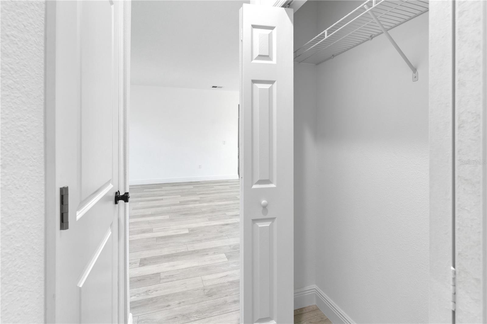 526 MARION OAKS TRL