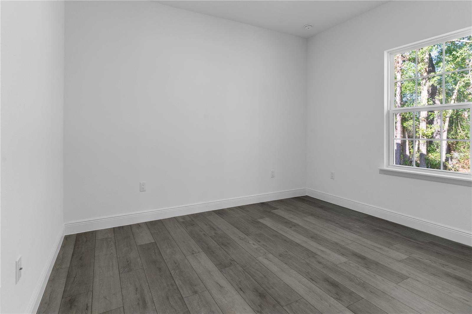 526 MARION OAKS TRL