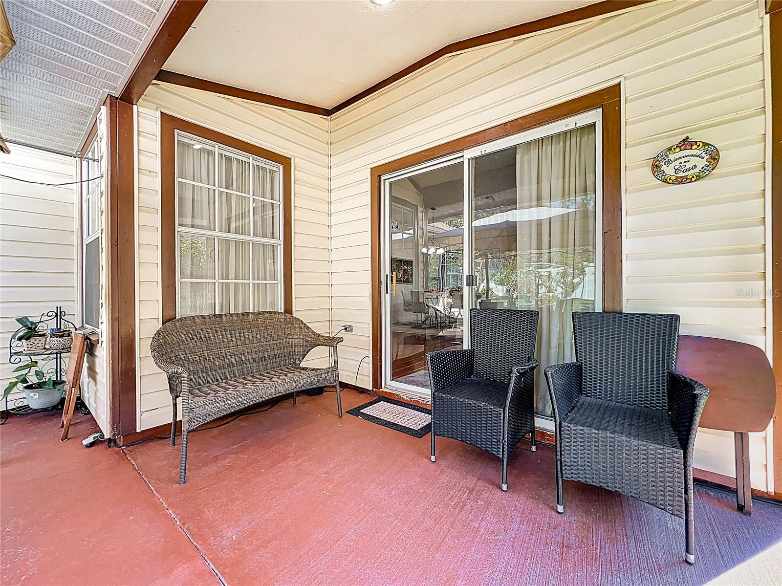 6559 GROSVENOR LN