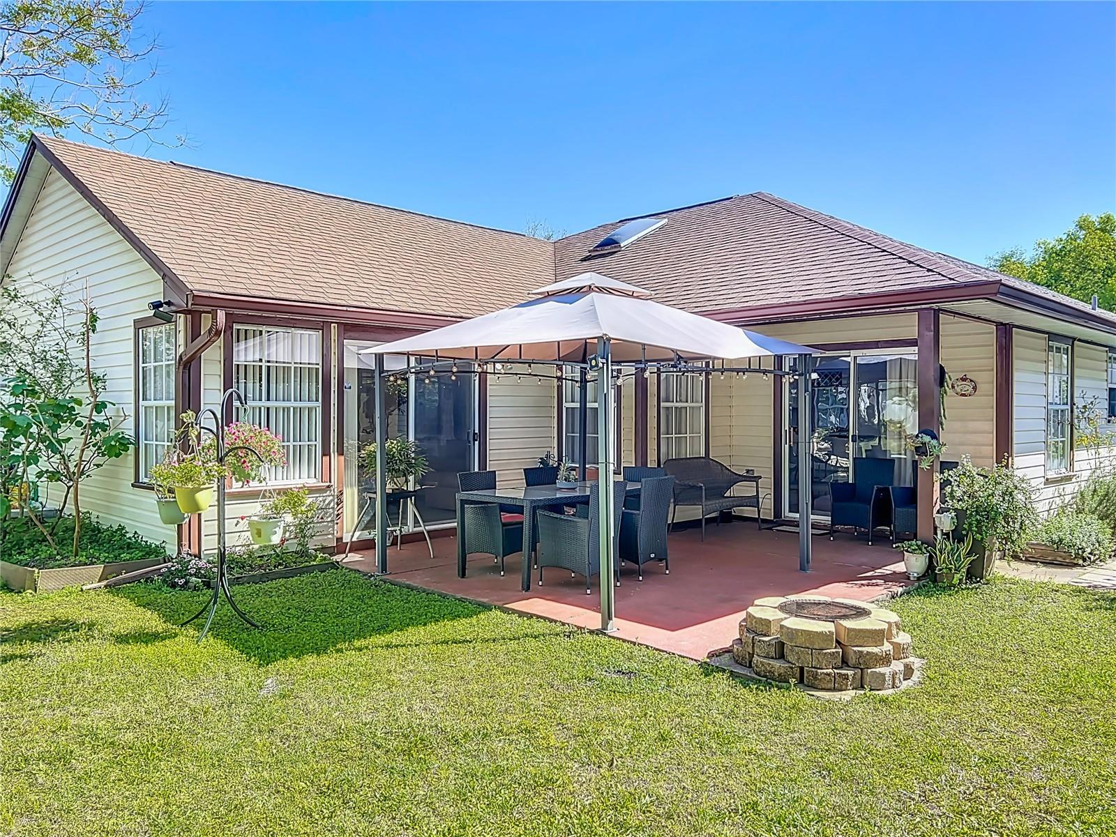 6559 GROSVENOR LN