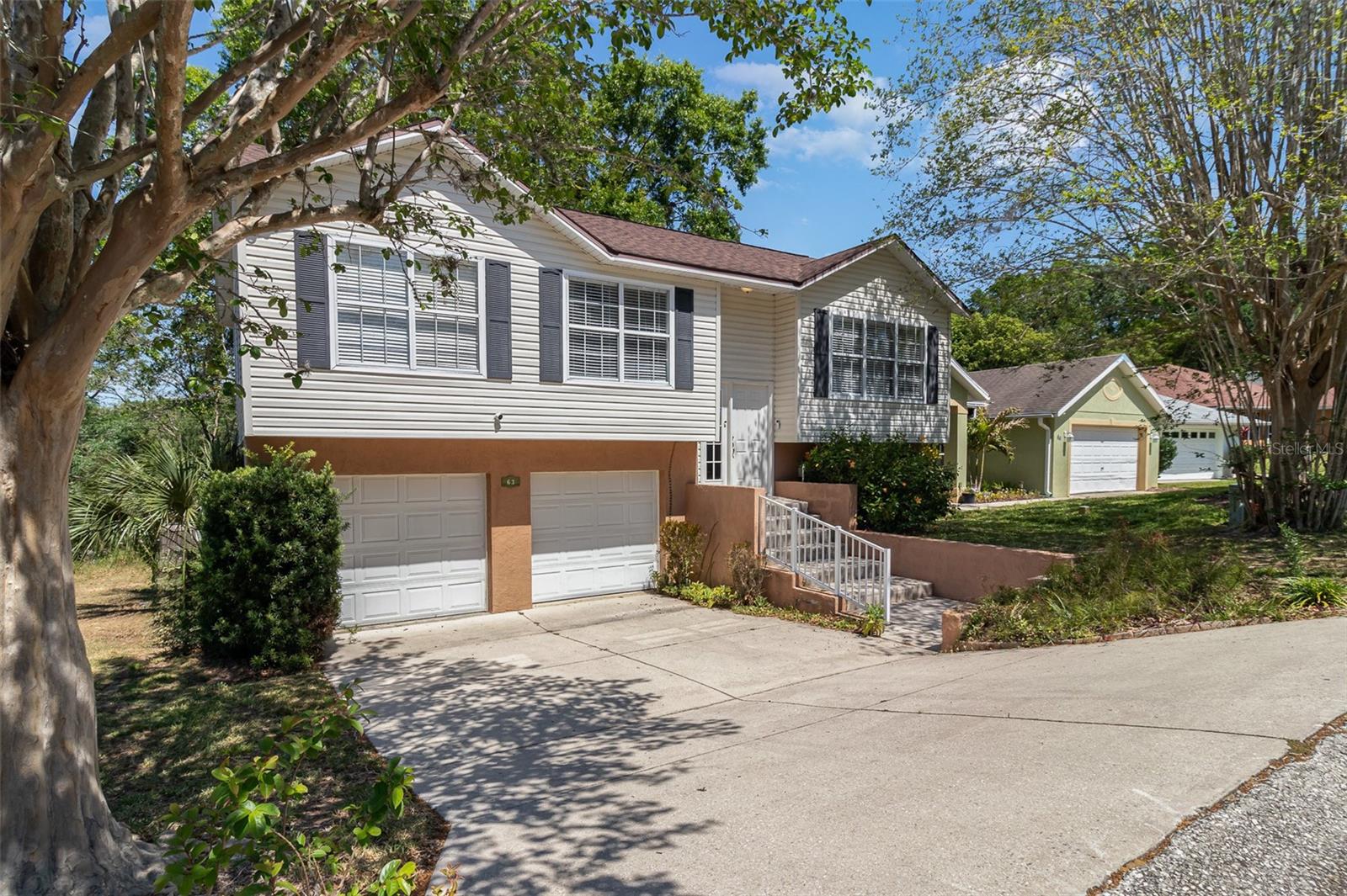 63 ORANGE BLOSSOM DR S