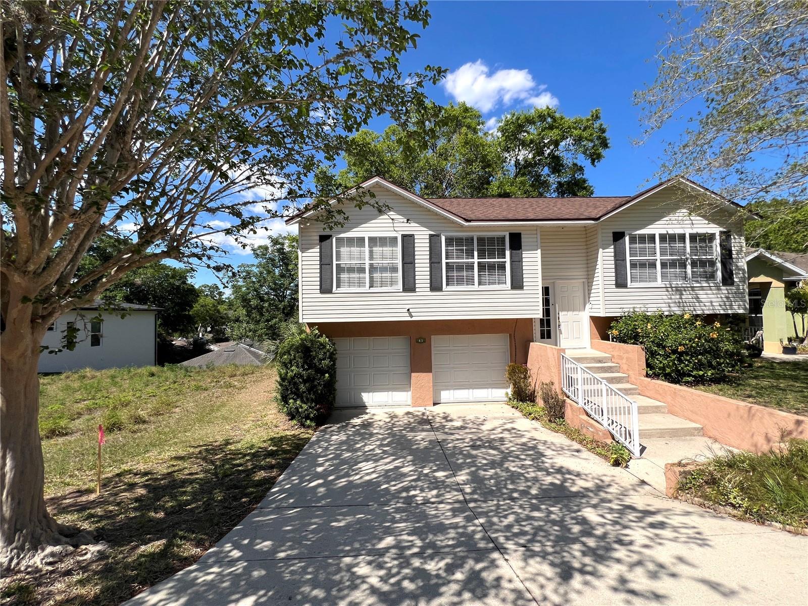 63 ORANGE BLOSSOM DR S