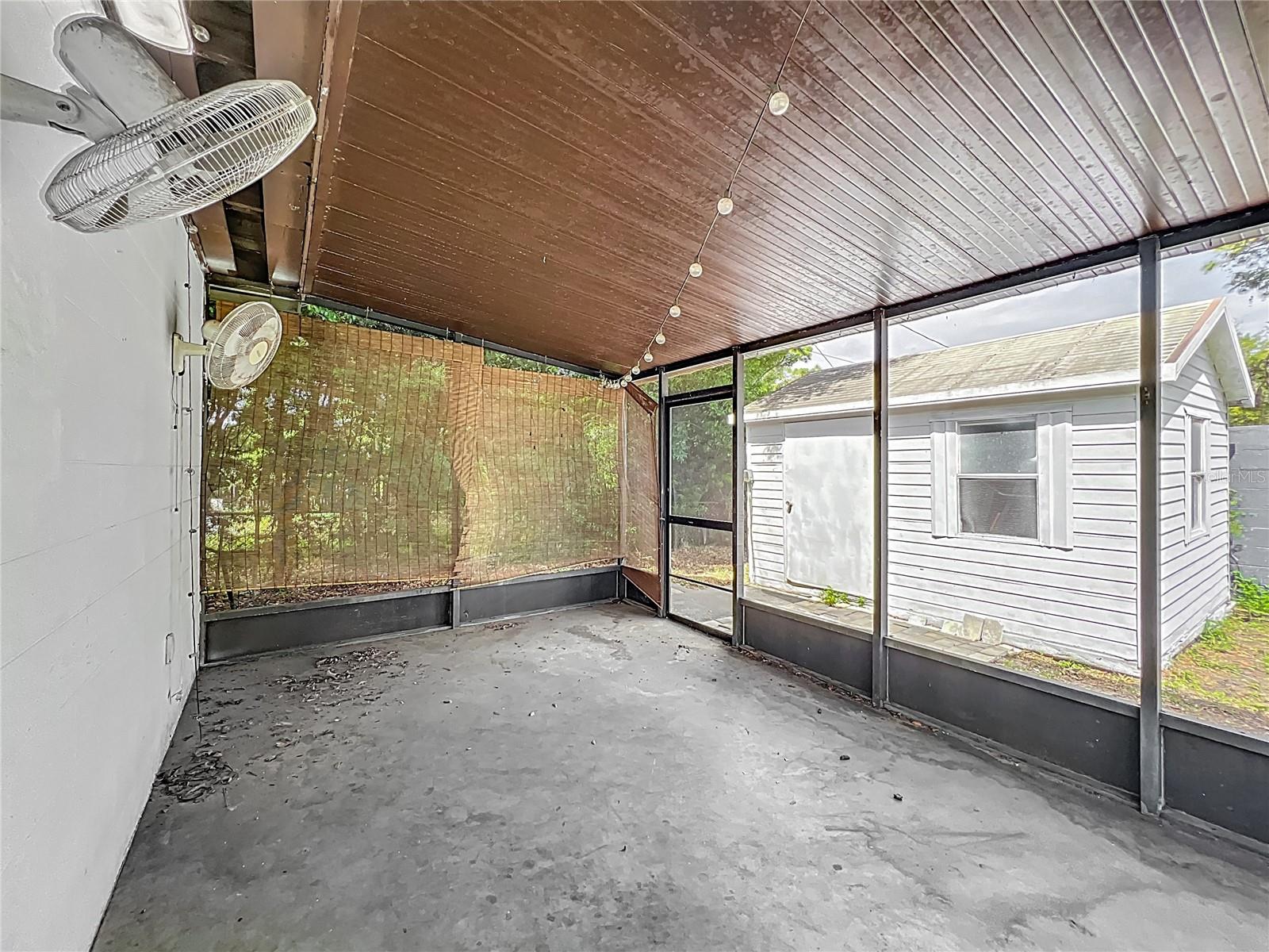 3407 SILVERWOOD DR