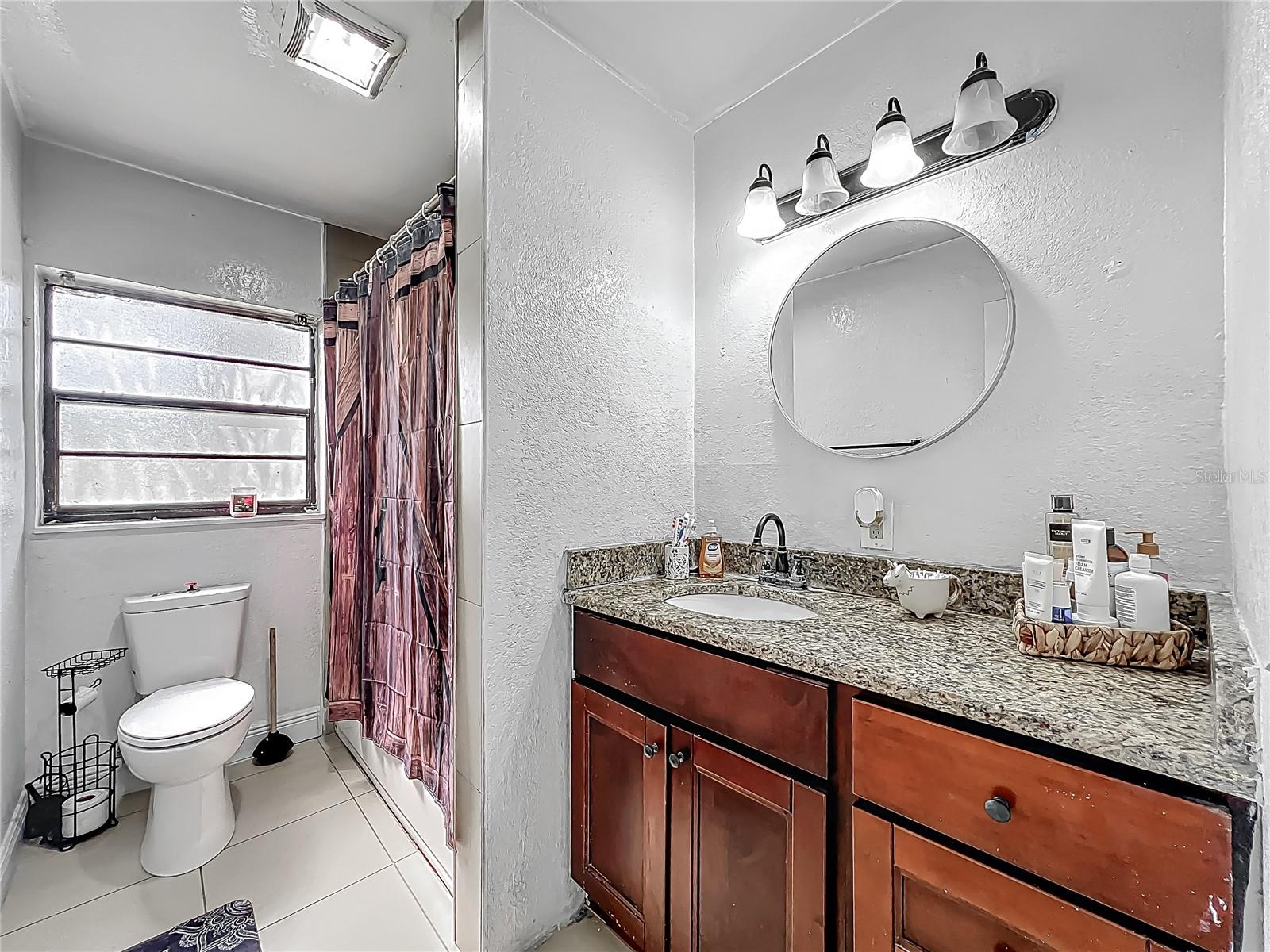 3407 SILVERWOOD DR