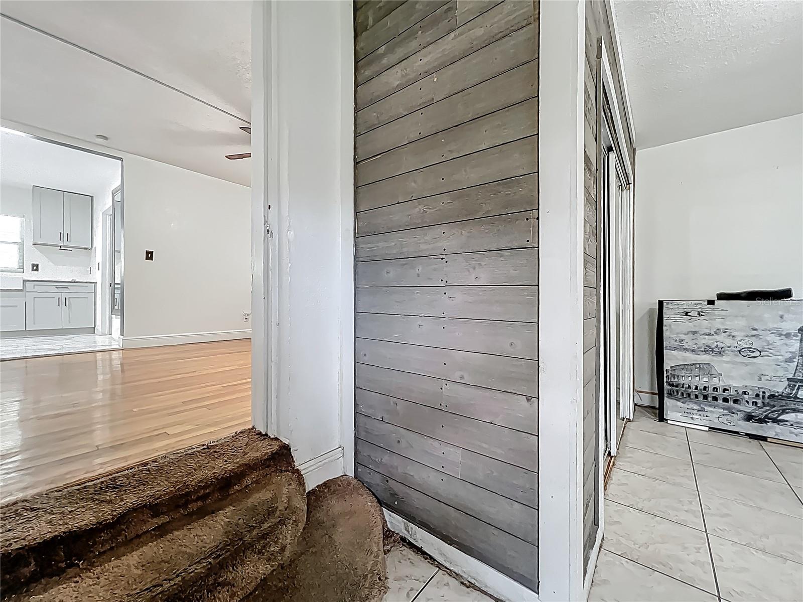 3407 SILVERWOOD DR