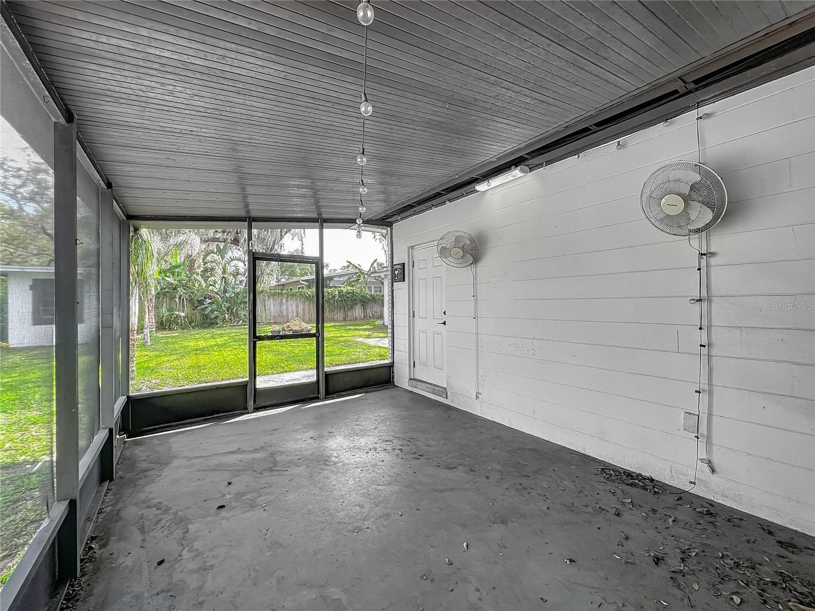 3407 SILVERWOOD DR