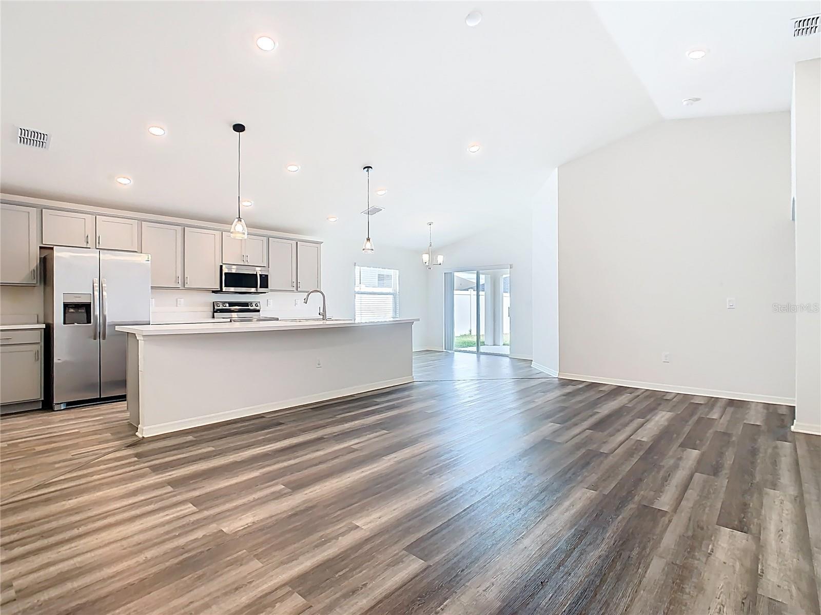 408 LILY LN