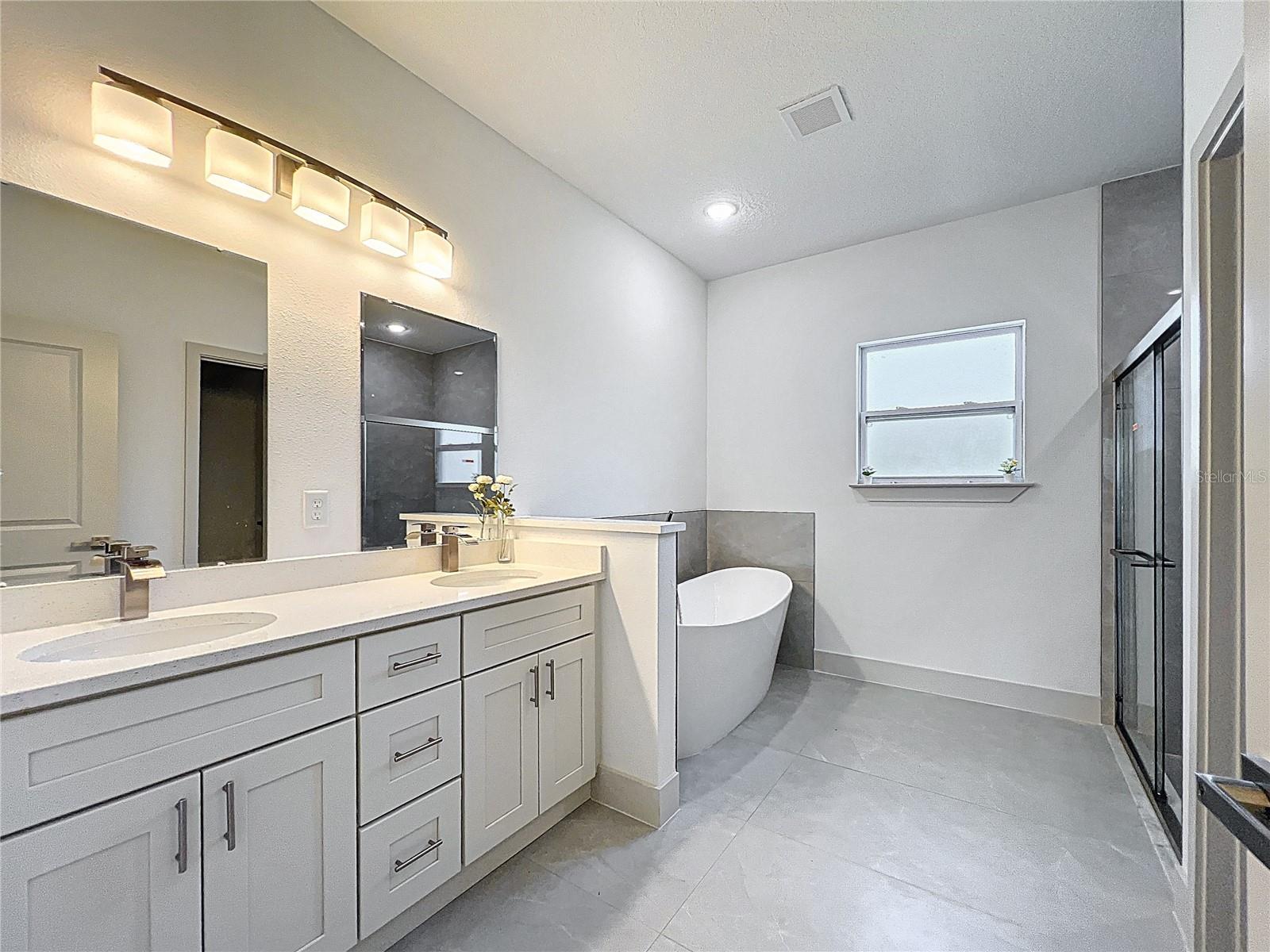 16253 SW 29TH COURT RD