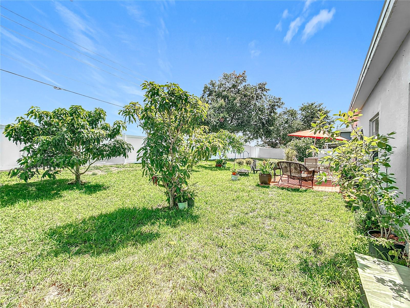 5609 FOREST RIDGE DR