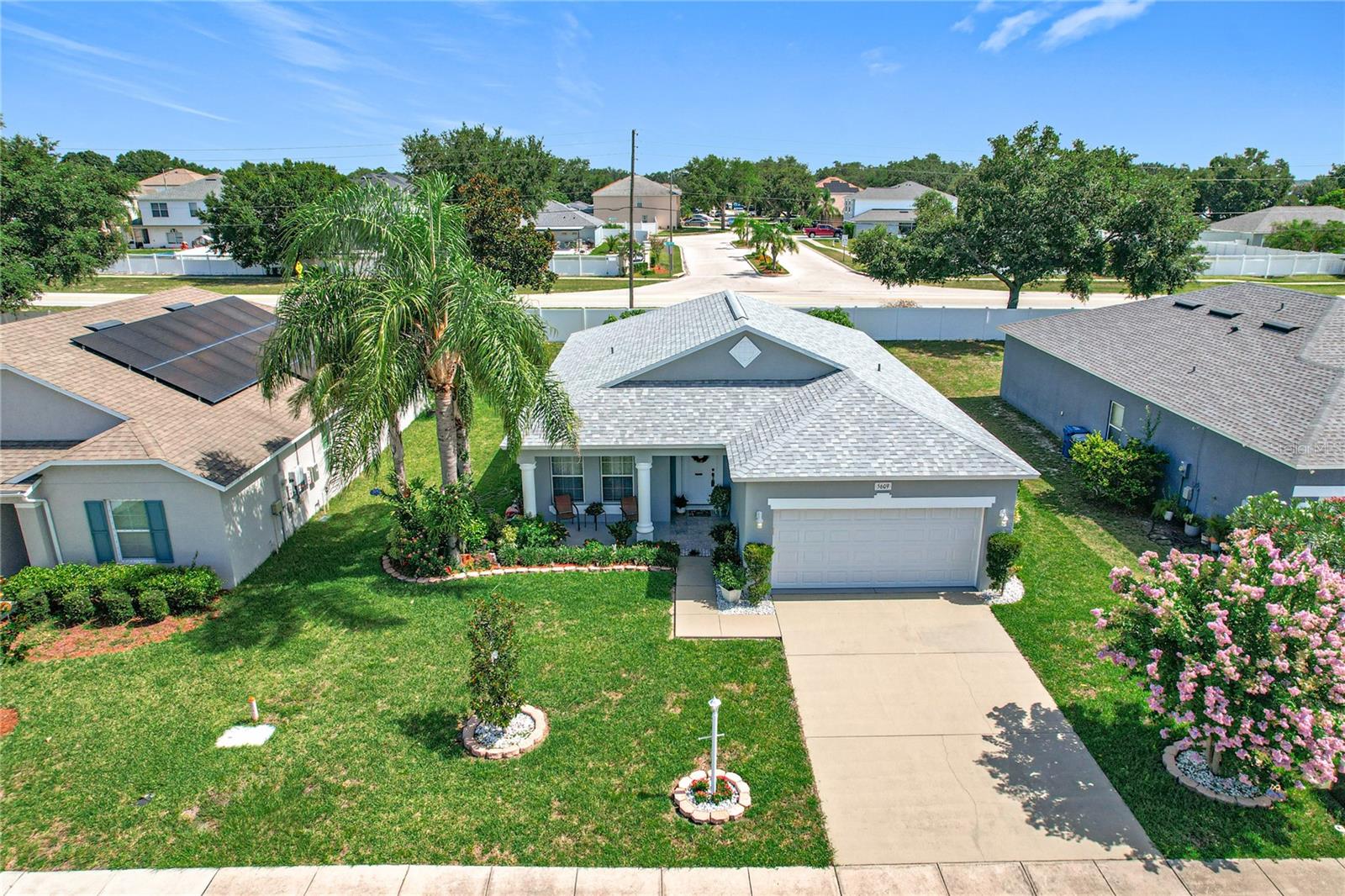 5609 FOREST RIDGE DR