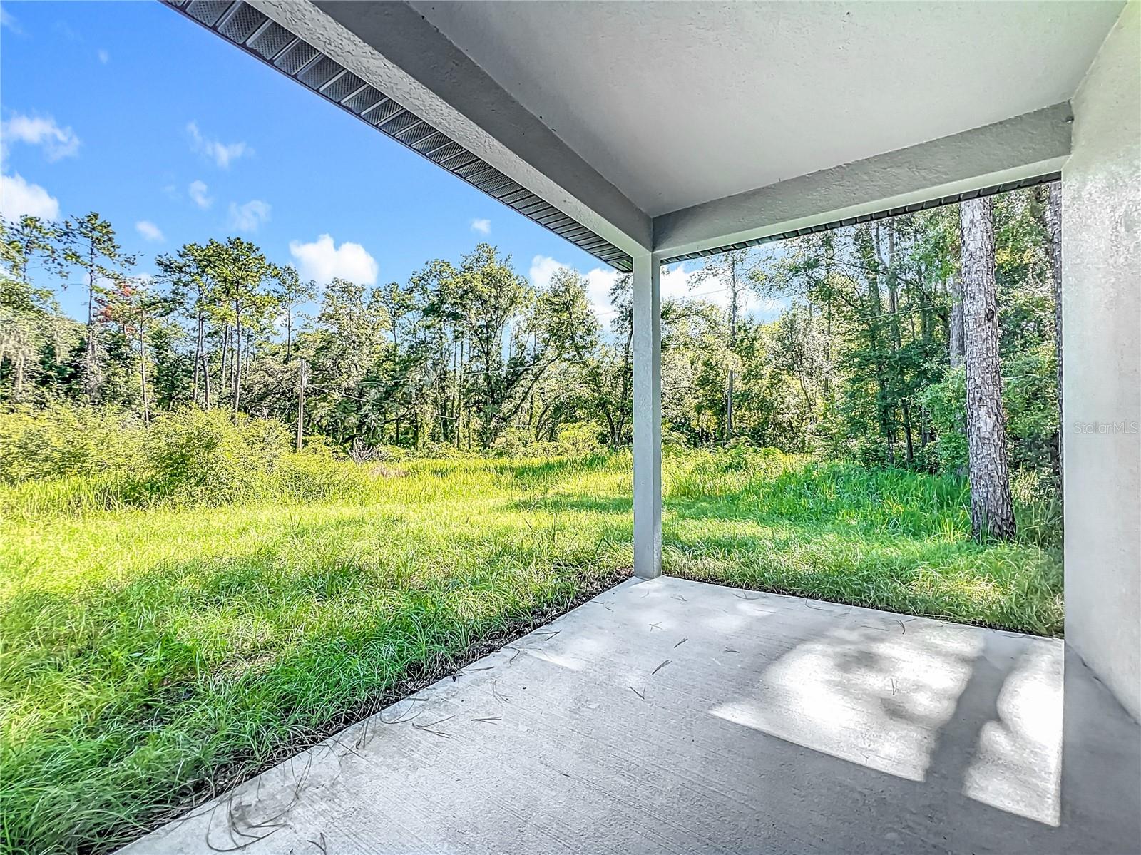 11570 N KENLAKE CIR
