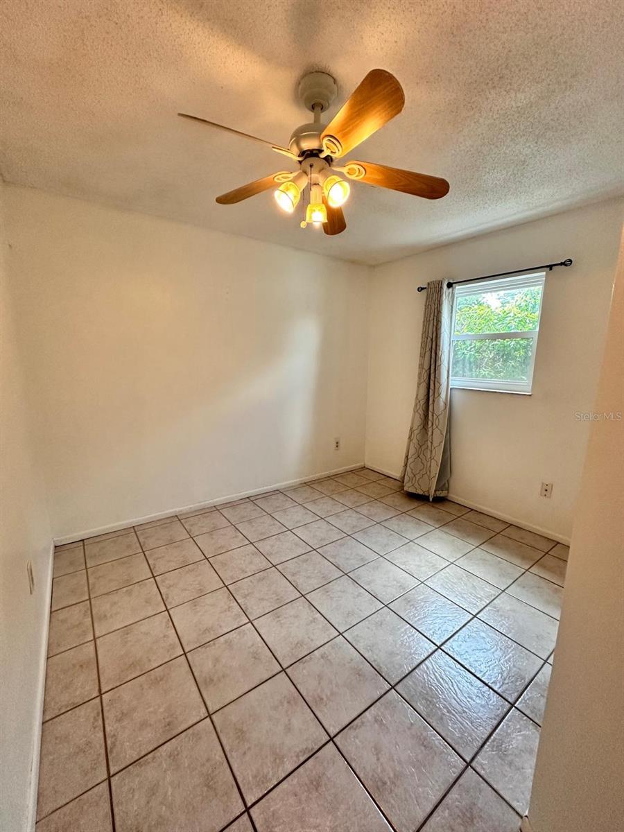 809 FLORIDA PKWY