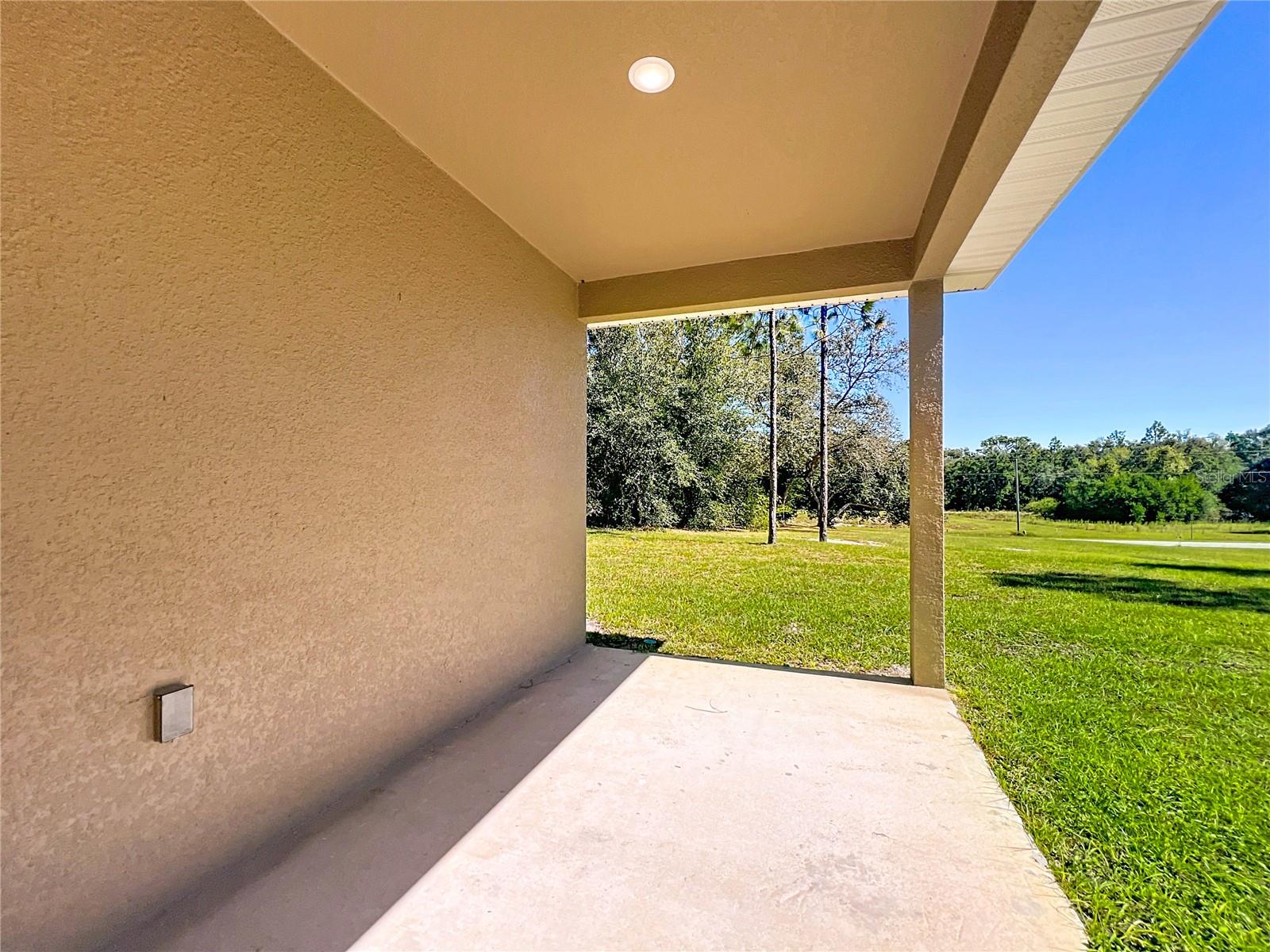 9301 N AKOLA WAY