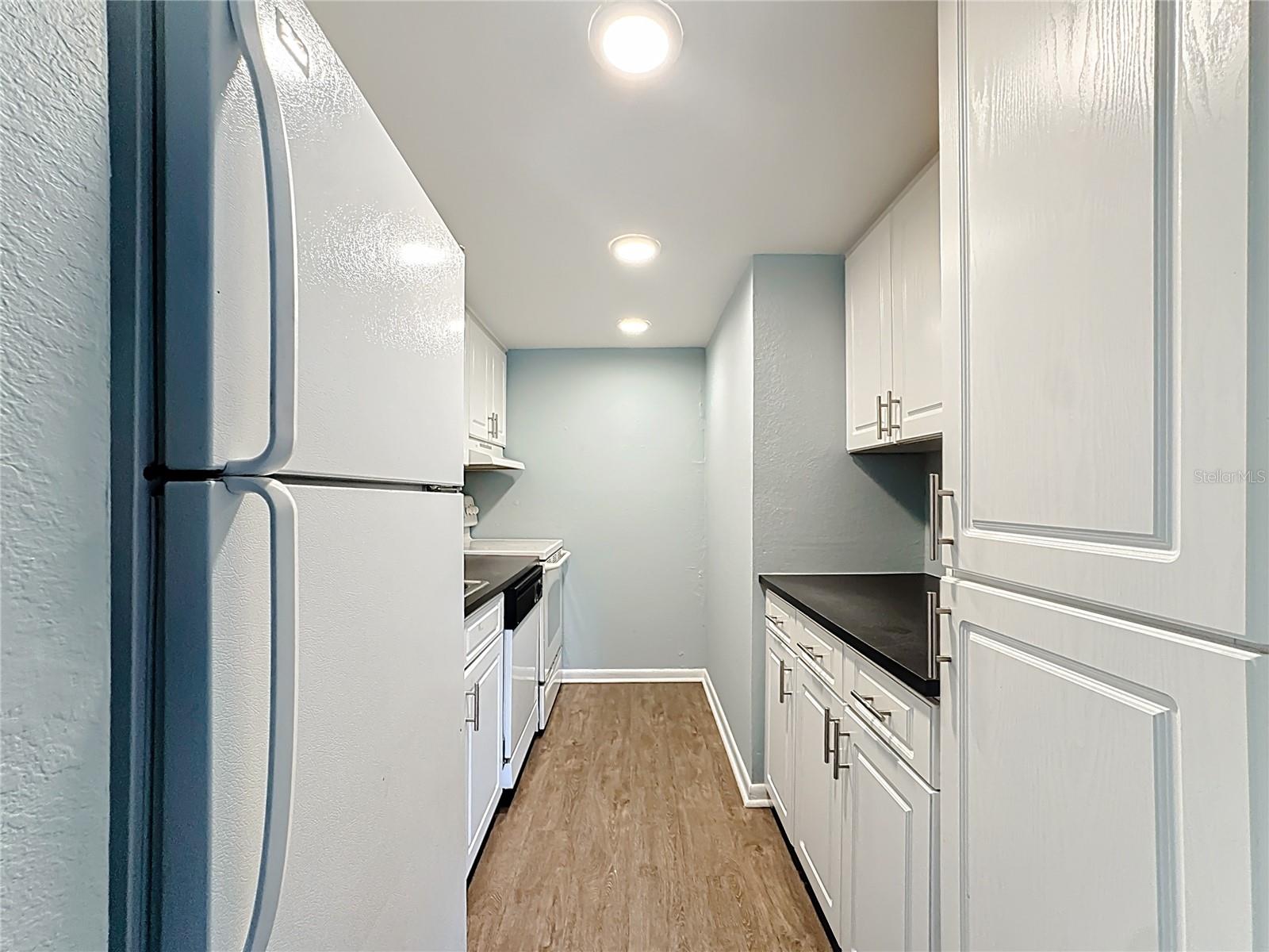 770 RIDENHOUR CIR #770