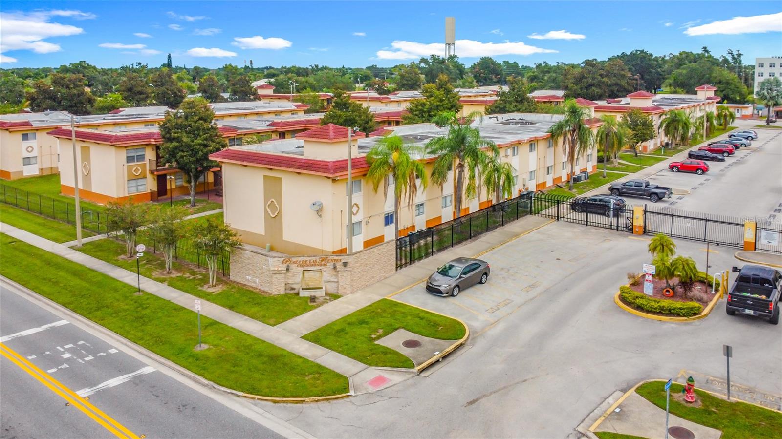 770 RIDENHOUR CIR #770