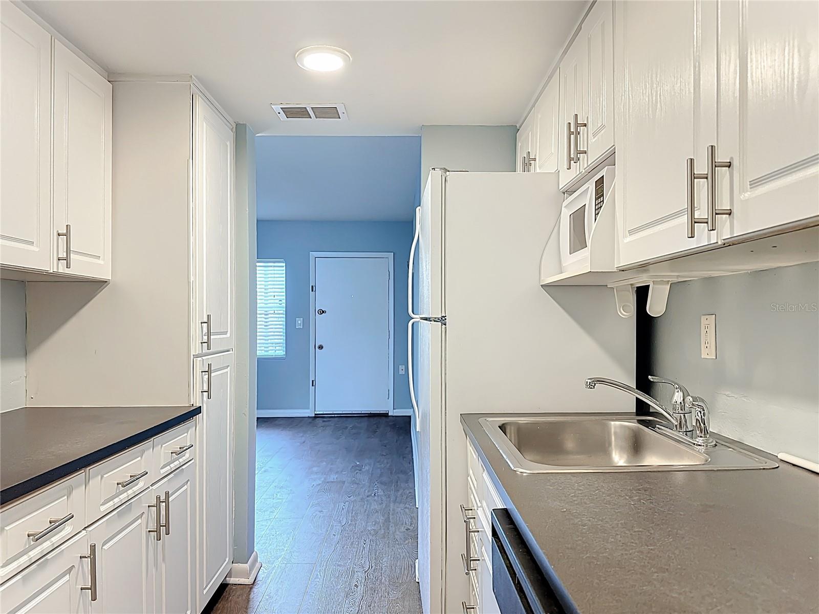 770 RIDENHOUR CIR #770
